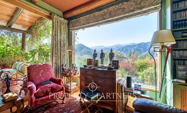 Gran casa, rodeada de naturaleza, con espectaculares vistas en el Arrayán