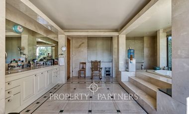 Gran casa, rodeada de naturaleza, con espectaculares vistas en el Arrayán