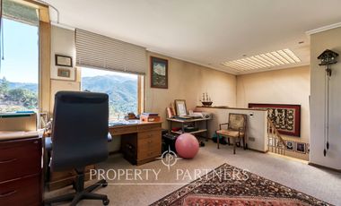 Gran casa, rodeada de naturaleza, con espectaculares vistas en el Arrayán