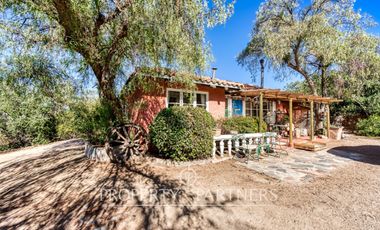 Gran casa, rodeada de naturaleza, con espectaculares vistas en el Arrayán