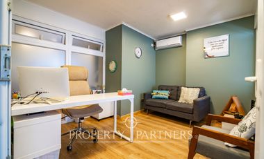 Espectacular oficina - consulta en Edificio Arenas de Amunátegui