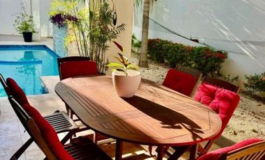 Casa en Renta en Alamos Cancun de 4 rec