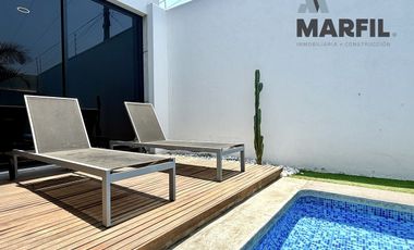 Hermosa Casa en Venta con Alberca Residencial Esmeralda en Colima de 4 Recámaras
