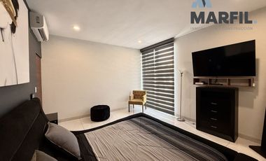 Hermosa Casa en Venta con Alberca Residencial Esmeralda en Colima de 4 Recámaras