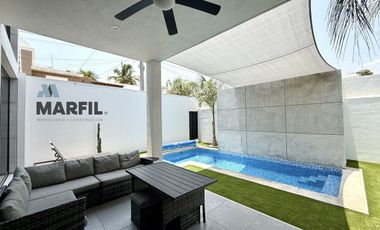 Hermosa Casa en Venta con Alberca Residencial Esmeralda en Colima de 4 Recámaras