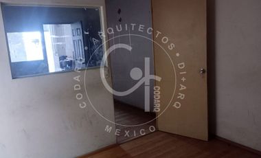 Renta de local con bodega y Oficina 300m2 en Plaza Echegaray