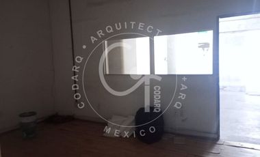 Renta de local con bodega y Oficina 300m2 en Plaza Echegaray
