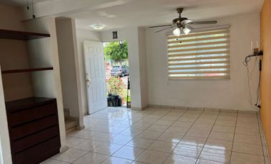RENTA Casa en CLÚSTER PRIVADO CON ALBERCA Fracc. Xana, Veracruz. CON 3 RECAMARAS