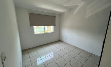 RENTA Casa en CLÚSTER PRIVADO CON ALBERCA Fracc. Xana, Veracruz. CON 3 RECAMARAS