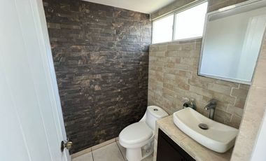 RENTA Casa en CLÚSTER PRIVADO CON ALBERCA Fracc. Xana, Veracruz. CON 3 RECAMARAS