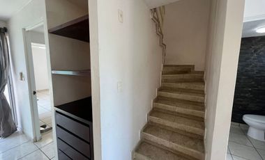 RENTA Casa en CLÚSTER PRIVADO CON ALBERCA Fracc. Xana, Veracruz. CON 3 RECAMARAS
