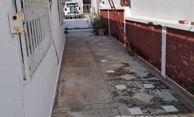 CASA AMPLIA EN VENTA ZONA CENTRO TUXPAN VERACRUZ.