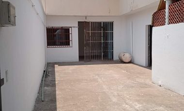 VENTA LOCAL COMERCIAL -BODEGA-OFICINAS-DEPTOS EN LA CARRANZA POR $2,600,000.00