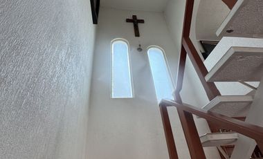 Casa Estilo clásico en venta en Chiluca, Zona Esmeralda