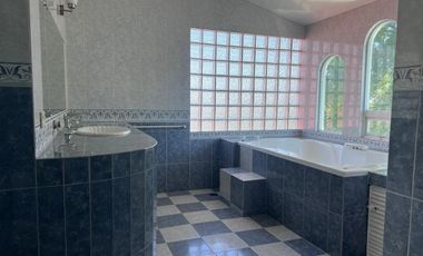 Venta de casa en Condado de Sayavedra, Atizapán