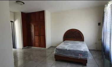 Casa Amueblada en Ave Camaron