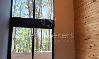 CASA TIPO CABAÑA NUEVA EN VENTA