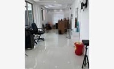 LOCAL COMERCIAL U OFICINA EN RENTA  VENUSTIANO CARRANZA