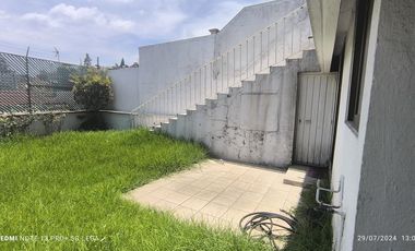 CASA EN RENTA CON  VIGILANCIA Y ACCESO CONTROLADO , LOMAS DE VALLE DORADO