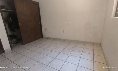 CASA EN RENTA CON  VIGILANCIA Y ACCESO CONTROLADO , LOMAS DE VALLE DORADO