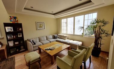HERMOSA CASA EN RENTA EN TECAMACHALCO