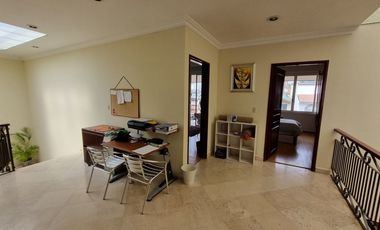 HERMOSA CASA EN RENTA EN TECAMACHALCO