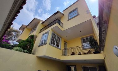 HERMOSA CASA EN RENTA EN TECAMACHALCO
