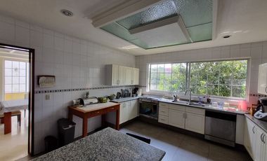 HERMOSA CASA EN RENTA EN TECAMACHALCO