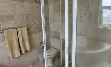 HERMOSA CASA EN RENTA EN TECAMACHALCO