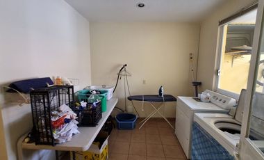 HERMOSA CASA EN RENTA EN TECAMACHALCO