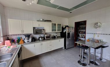 HERMOSA CASA EN RENTA EN TECAMACHALCO
