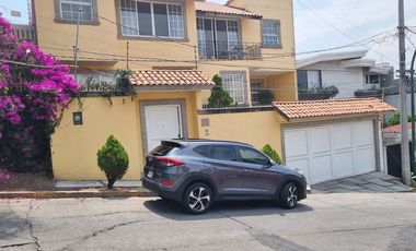 HERMOSA CASA EN RENTA EN TECAMACHALCO