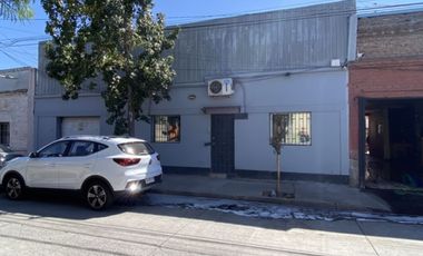 Interesante Casa  Comercial – Dávila Larraín