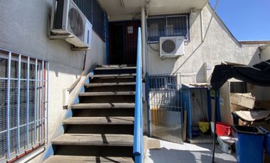 Interesante Casa  Comercial – Dávila Larraín