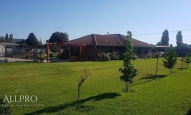EXQUISITA PARCELA CON 2 CASAS EN RENGO A MINUTOS DEL CENTRO