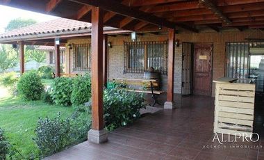 EXQUISITA PARCELA CON 2 CASAS EN RENGO A MINUTOS DEL CENTRO