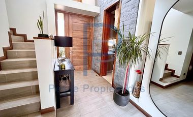 CASA MEDITERRÁNEA EN CONDOMINIO SEGURIDAD 24/7