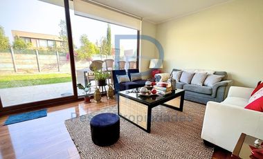 CASA MEDITERRÁNEA EN CONDOMINIO SEGURIDAD 24/7