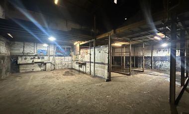 Galpón - Depósito de 930 m2 - Avellaneda - ALQUILER