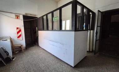 Galpón - Depósito de 930 m2 - Avellaneda - ALQUILER