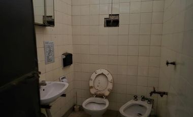 Galpón - Depósito de 930 m2 - Avellaneda - ALQUILER