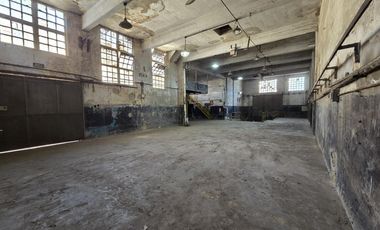 Galpón - Depósito de 930 m2 - Avellaneda - ALQUILER