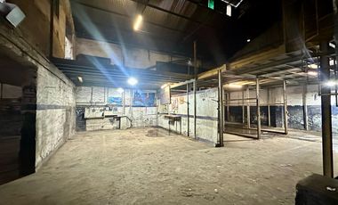 Galpón - Depósito de 930 m2 - Avellaneda - ALQUILER