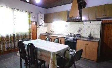 PH en venta - 2 Dormitorios 1 Baño - Wilde