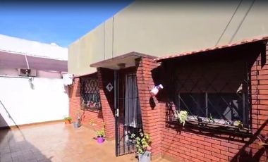 PH en venta - 2 Dormitorios 1 Baño - Wilde
