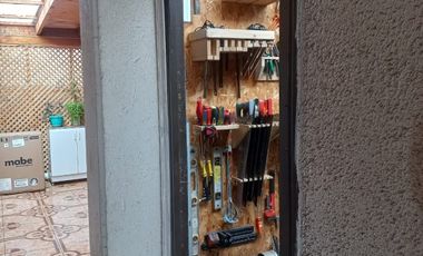 A PASOS DE CALLE ADOLFO NOVOA