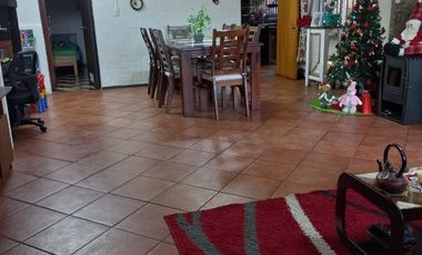 A PASOS DE CALLE ADOLFO NOVOA