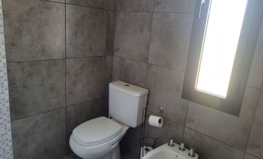 Se vende casa una planta, 3 dormitorios en Country Causana