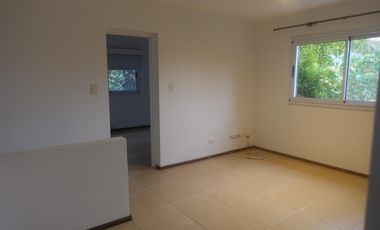 Excelente casa en pequeño y exclusivo  barrio cerrado!