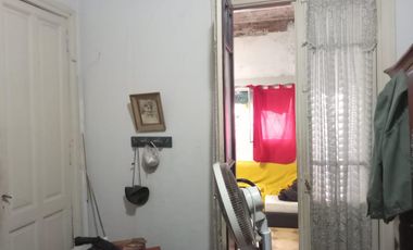 Venta Casa 3 Amb   C/2 locales.  S/L 11x14M² en Ciudadela -  ideal destino comercial